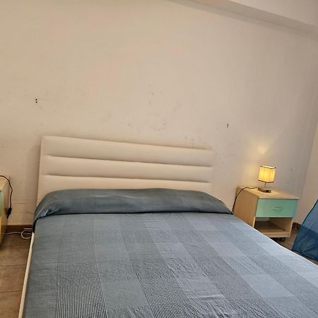 Appartement Family House Letojanni Taormina Extérieur photo