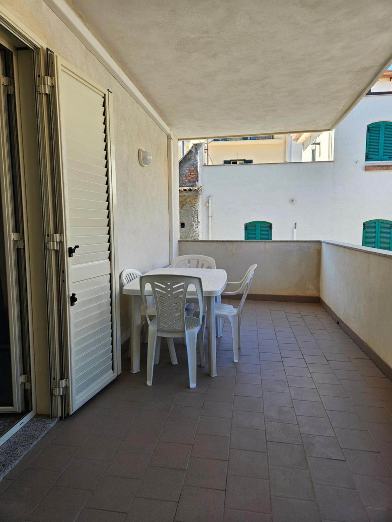 Appartement Family House Letojanni Taormina Extérieur photo