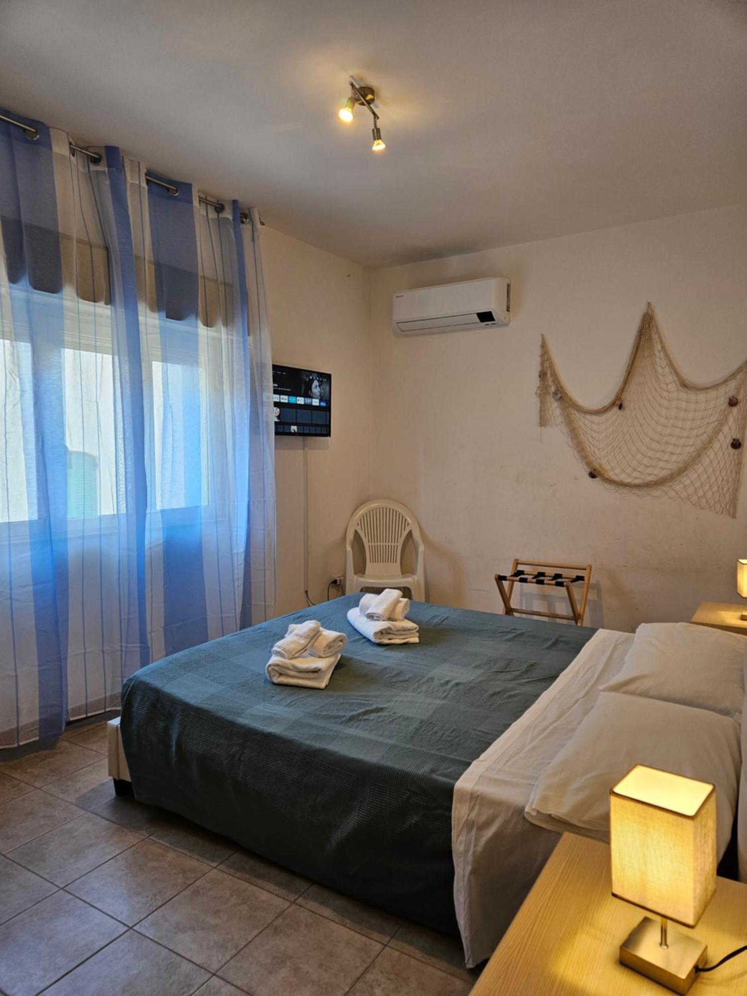 Appartement Family House Letojanni Taormina Extérieur photo
