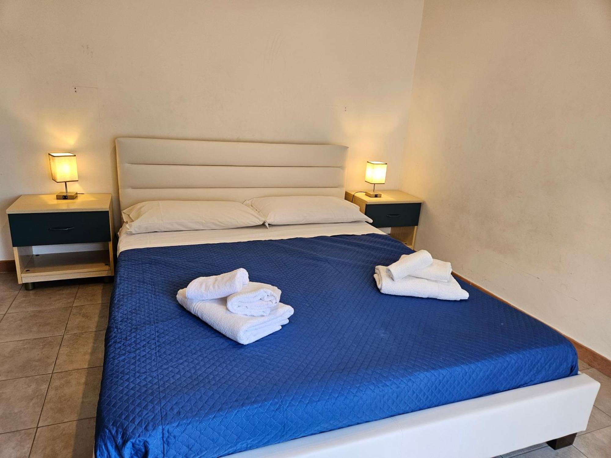 Appartement Family House Letojanni Taormina Extérieur photo
