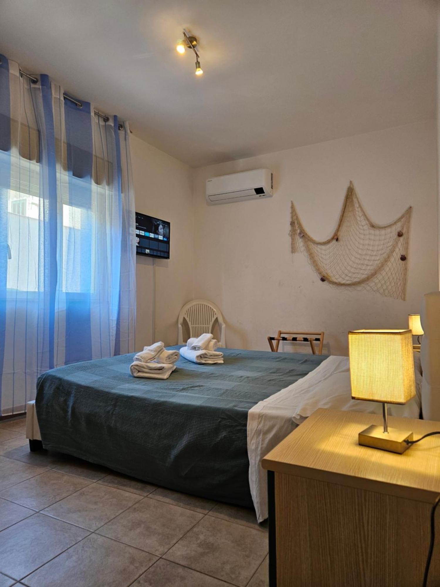 Appartement Family House Letojanni Taormina Extérieur photo