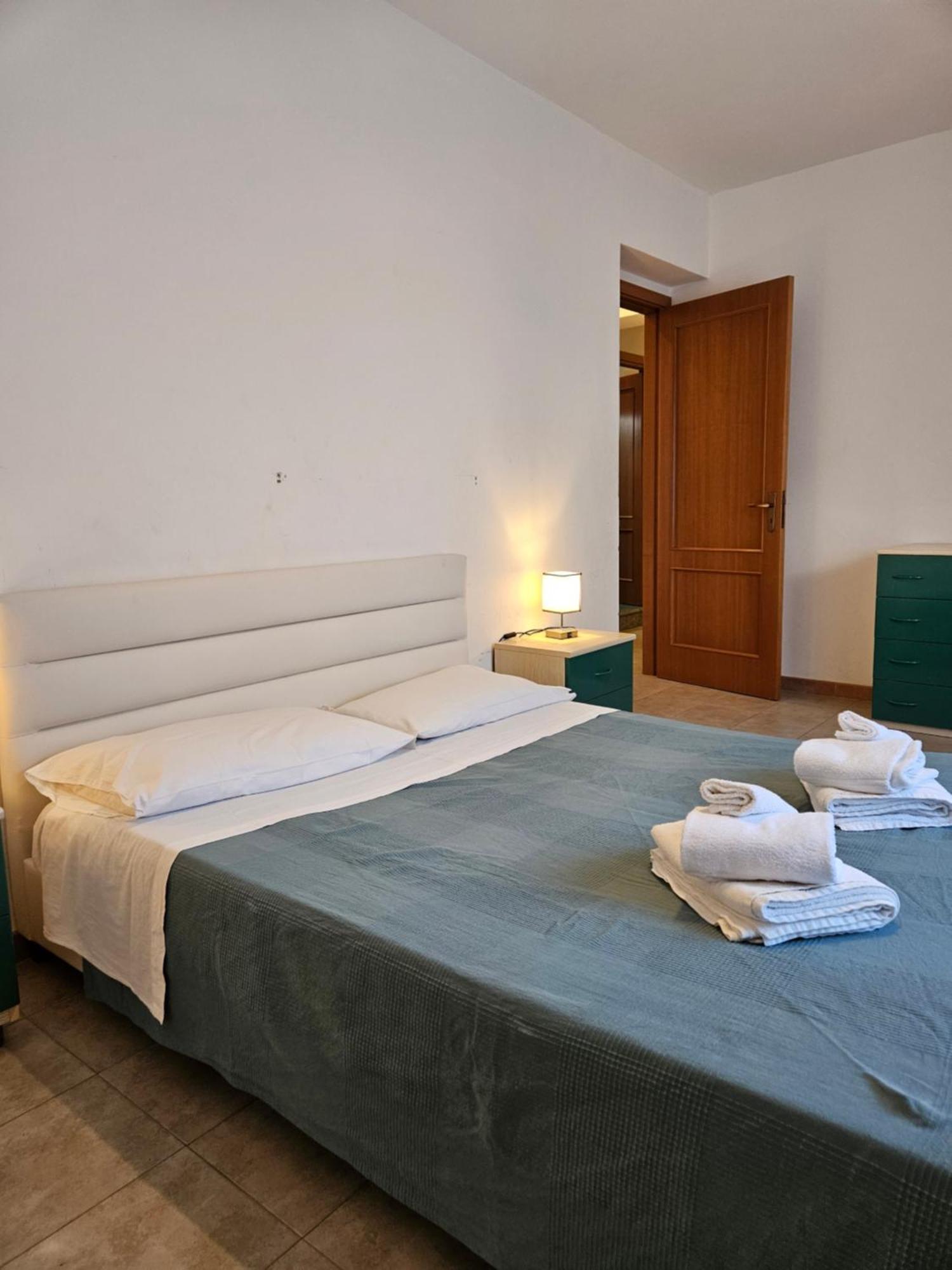 Appartement Family House Letojanni Taormina Extérieur photo