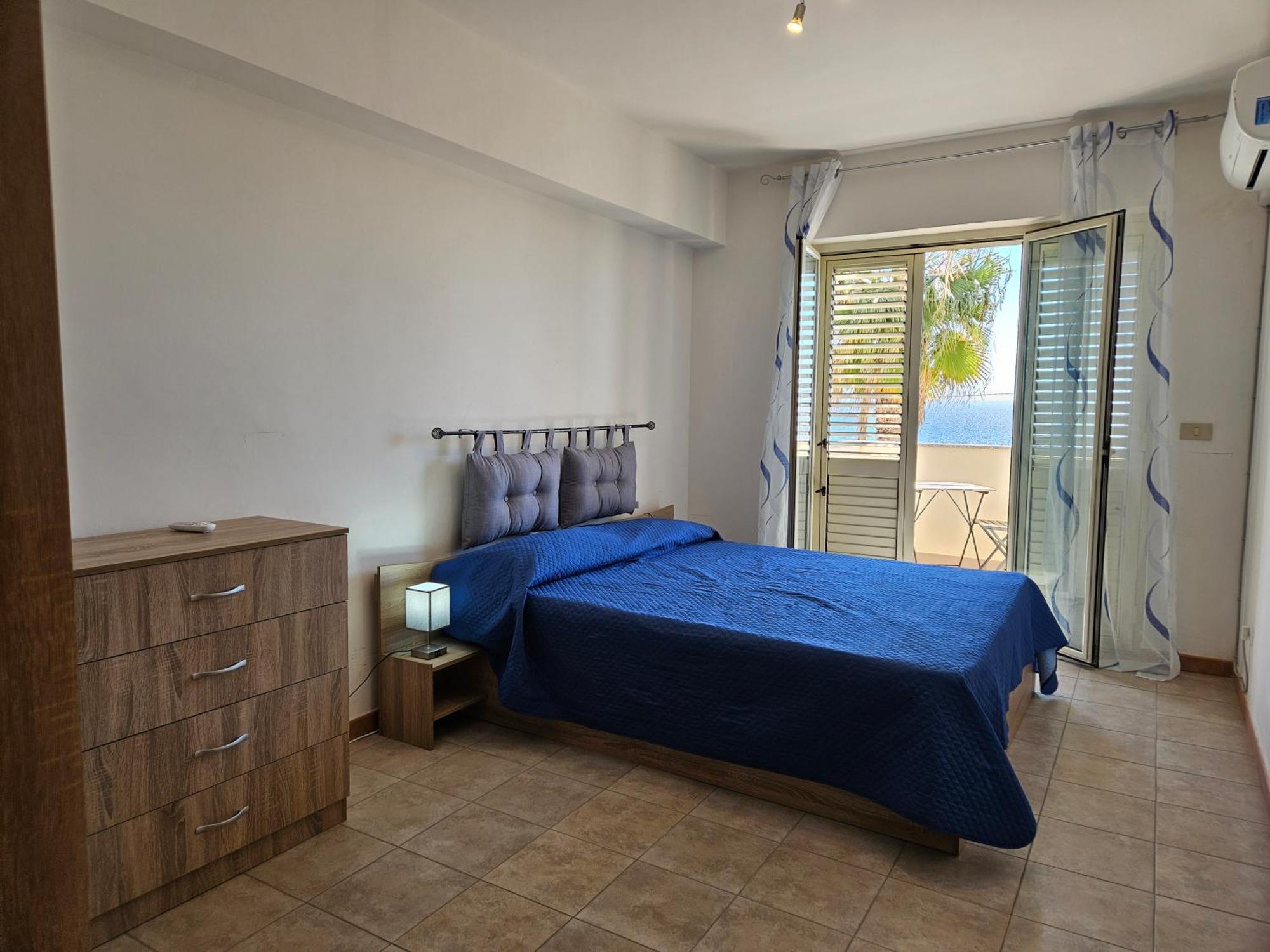 Appartement Family House Letojanni Taormina Extérieur photo